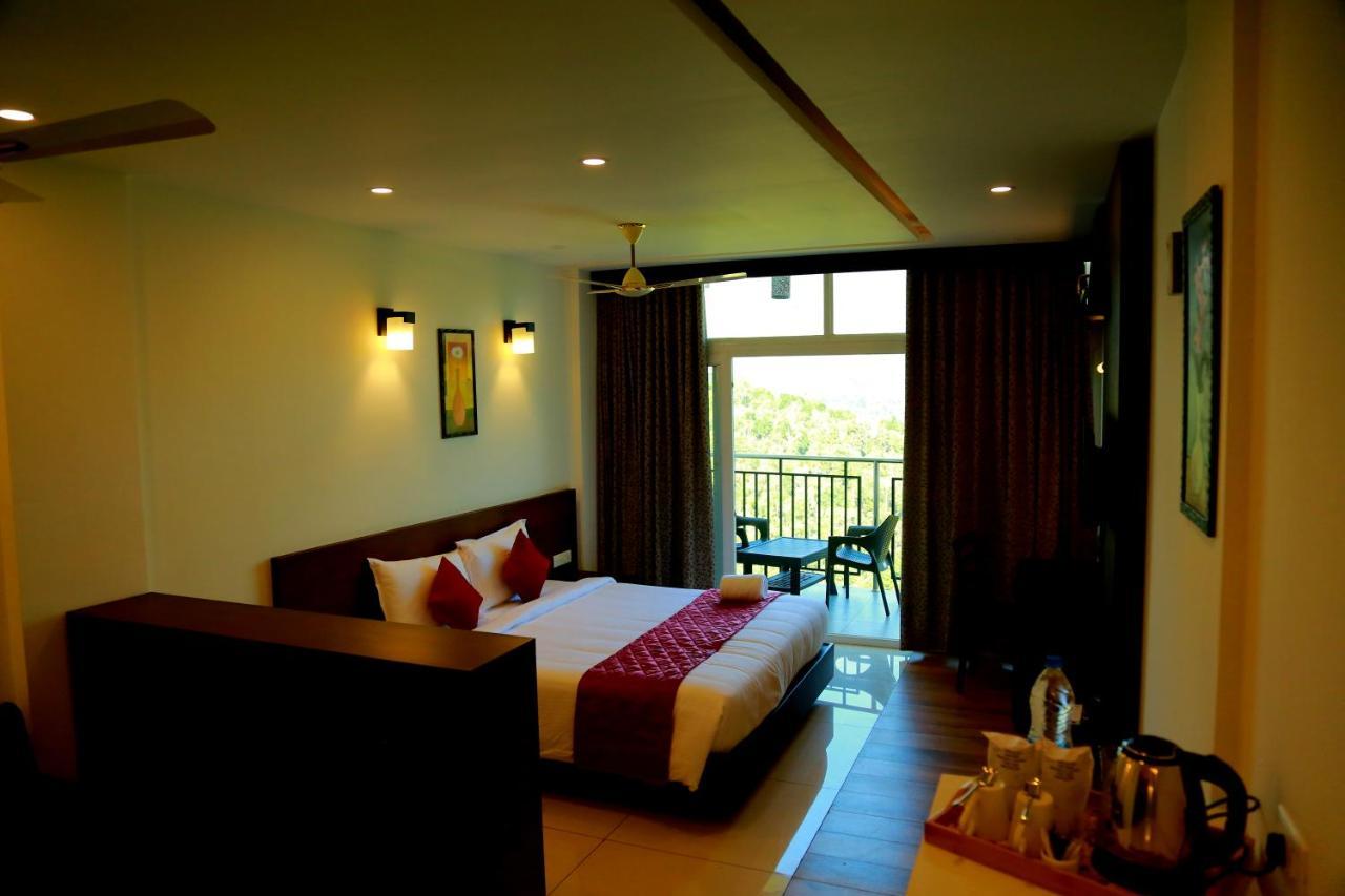 Palmtree Leaf, Munnar Hotel Exterior photo